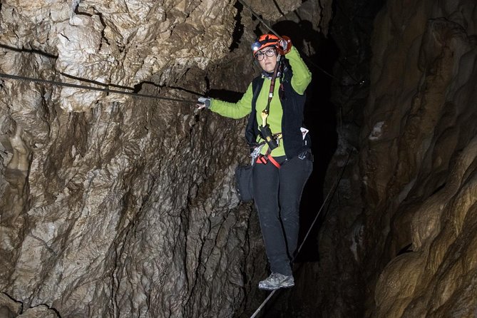 Caving Adventure at the Equi Alpi Apuane Caves - Key Points