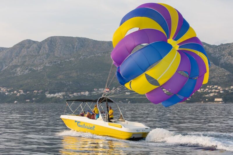 Cavtat: Parasailing - Instructor Language and Pricing