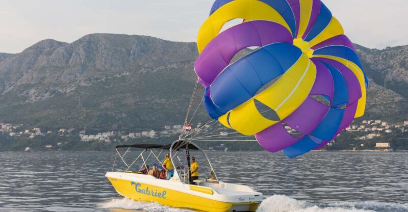 Cavtat: Parasailing - Safety and Equipment Highlights