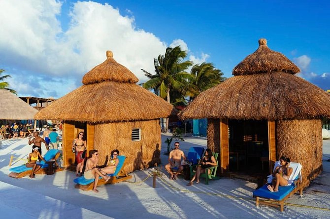 Caye Caulker Split Island Getaway and Tarpon Feeding - Boat Ride and Onboard Amenities