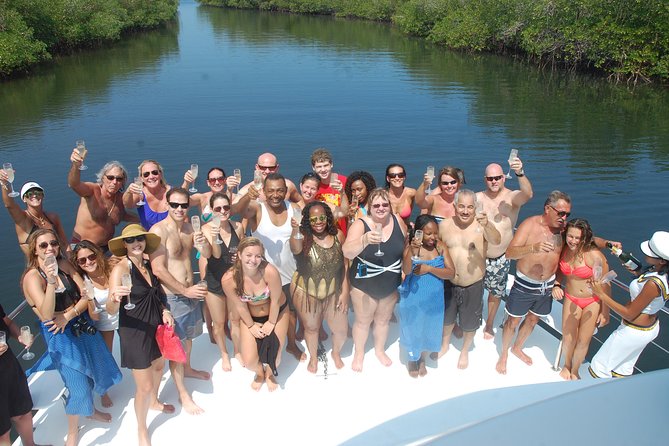 Cayo Arena Catamaran Cruise From Puerto Plata With Lunch - Mangrove Exploration