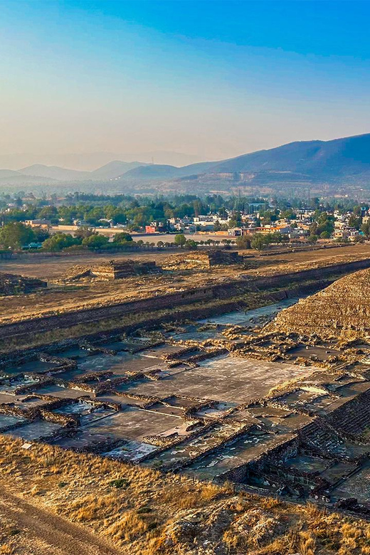 CDMX: Balloon Flight & Guided Teotihuacan & Guadalupe Shrine - Teotihuacan Exploration