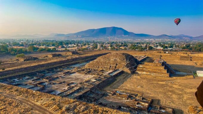 CDMX: Balloon Flight & Guided Teotihuacan & Guadalupe Shrine - Customer Experience