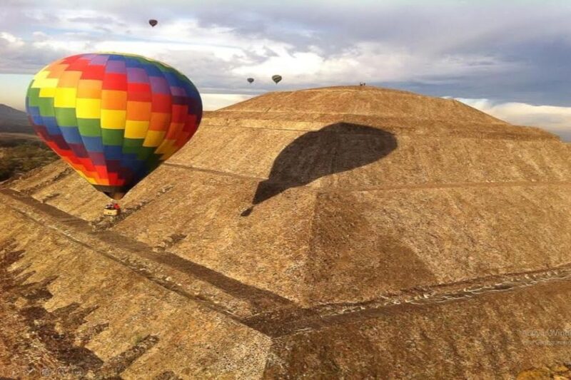 Cdmx: Hot-Air Balloon Flight Over Teotihuacan & Breakfast - Key Points