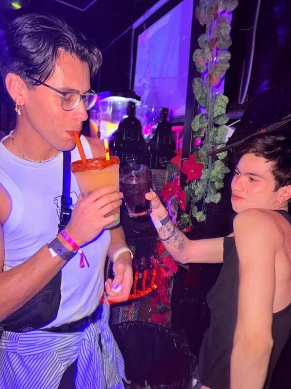 CDMX LGBT Tour: 3 Clubs + Ride + Host - Why the Tour Works Well for Travelers
