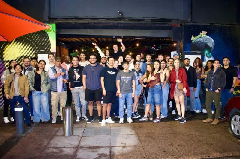 CDMX Pub Crawl: Guided Pub Crawl with Party Games - Starting Point and First Impressions