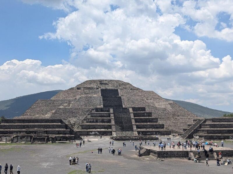 Cdmx: Teotihuacan Guided Tour With Guadalupe Basilica Visit - Tour Stops