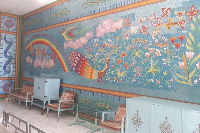 Ceausescu Villa - Fast Track Tickets and Guide - Visitor Experiences and Insights
