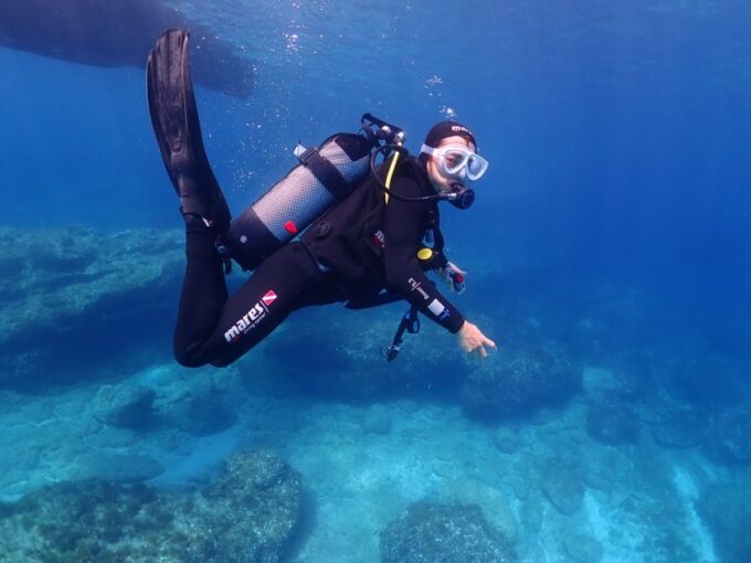 Cebu: Boat Diving Two Dive Tour in Olango Island - Diving Equipment