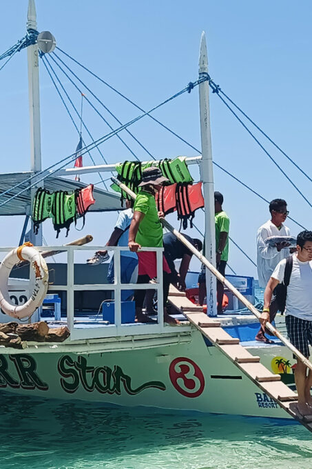 Cebu: Oslob Whale Shark Watching, Tumalog Falls, and … - Pickup Locations and Timings