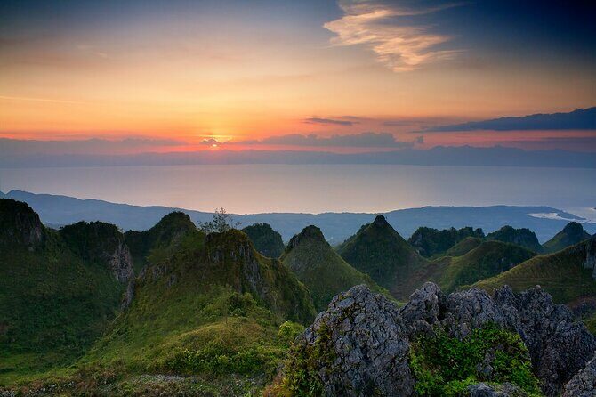 Cebu: Osmeña Peak and Kawasan Falls Canyoneering Private Tour - Key Points
