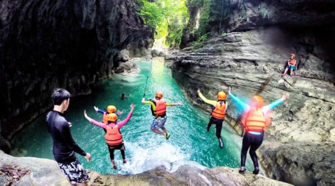 Cebu Whale Shark Swimming & Kawasan Canyoneering Group Tour - Safety Considerations