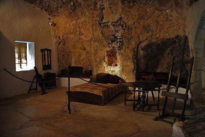 Cedars of Lebanon, Qozhaya, & Bcharre - With Lunch (4G on Board) - Khalil Gibran Museum