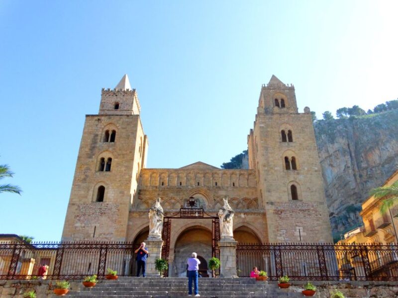 Cefalù: Guided Walking Tour & Cefalu Cathedral Mosaics - Historical Significance