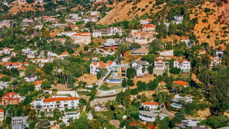 Celebrity Homes Extravaganza: Tour in Los Angeles - Details of the Experience