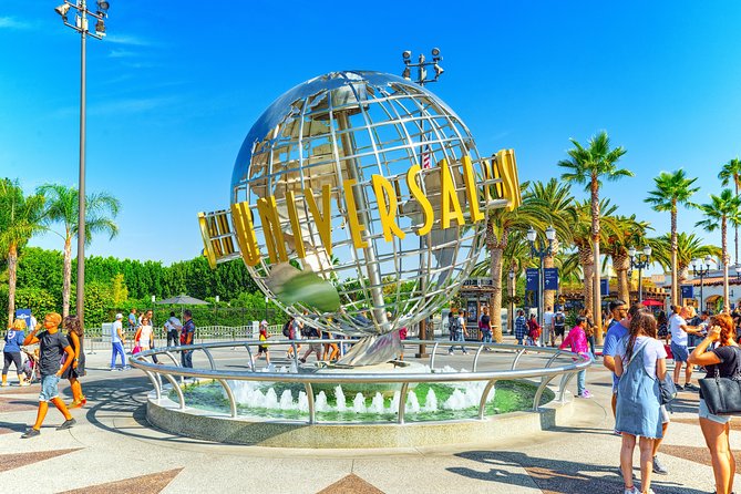 Celebrity Homes Tour & Universal Studios Hollywood + Shuttle - Key Points