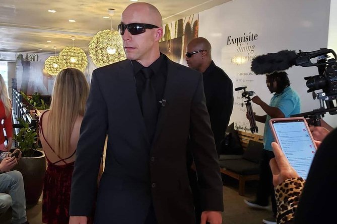 Celebrity VIP Paparazzi Experience (Famous Me Now) - Meeting and Pickup