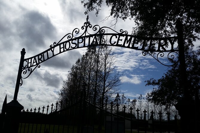 Cemetery and Ghost BYOB Bus Tour in New Orleans - Just The Basics