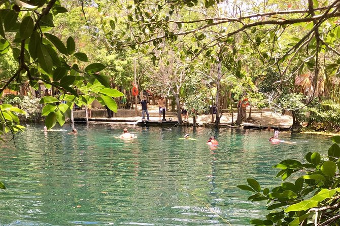 Cenotes Bike Tour With Food - Guide Expertise
