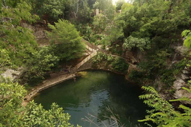 Cenotes roadtrip in classic van around Valladolid - The Experience in Action