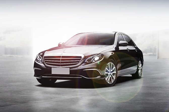 Central London to Southampton Cruise Port Private Transfers - Vehicle Amenities and Comfort