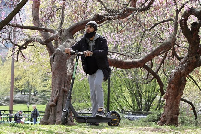 Central Park Electric Scooter Rental NYC - Included Equipment and Accessories
