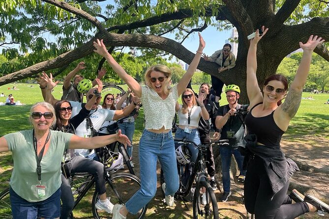 Central Park Highlights Small-Group Bike Tour - Guided Tour Highlights