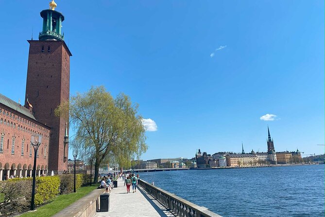 Central Stockholm: A Self-Guided Audio Tour - Offline Accessibility and Navigation