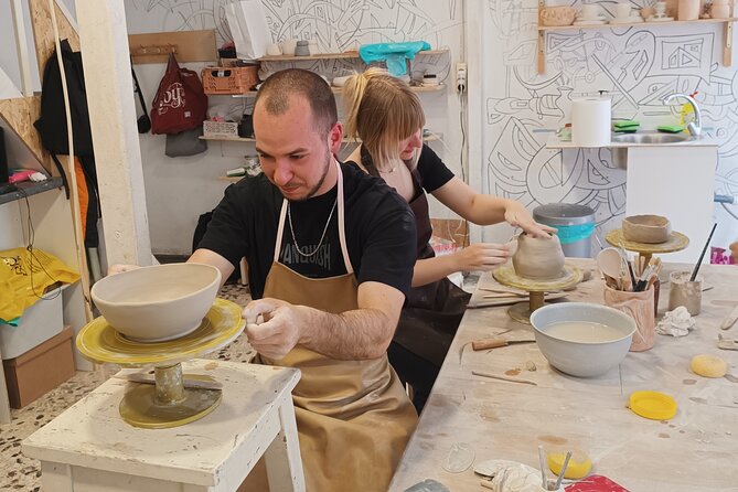 Ceramic and Pottery Creative Workshop With Two Local Artists - Location and Meeting Details