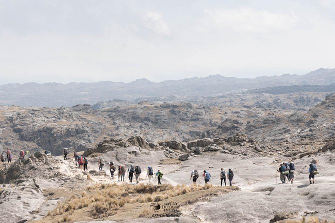 Cerro CHAMPAQUI / Trekking 3 Days - Included Amenities and Gear