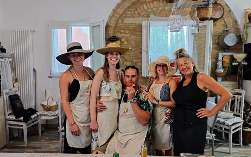 Certaldo: Typical Tuscan Cooking Class and Convivial Meal - Key Points
