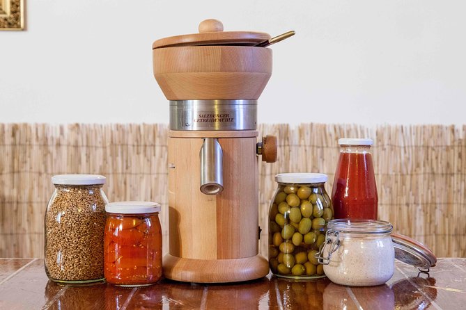 Cesarine: Home Cooking Class & Meal With a Local in Bari - Exploring Local Cuisine