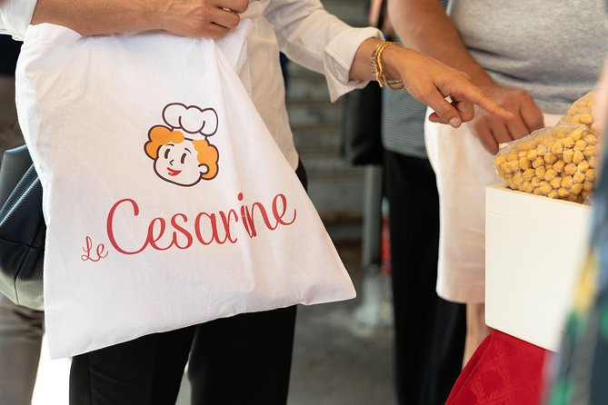 Cesarine: Market Tour & Cooking Class at Locals Home in Venice - Meal Pairing: Local Wines