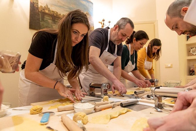 Cesarine: Market Tour & Home Cooking Class in Catania - The Cooking Class Experience
