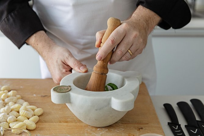 Cesarine: Pasta & Tiramisu Class at Locals Home in La Spezia - Pasta and Tiramisu Mastery
