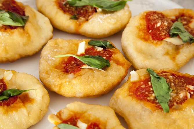 Cesarine: Pizza & Tiramisu Class at a Locals Home in Pescara - Meeting Details and Logistics