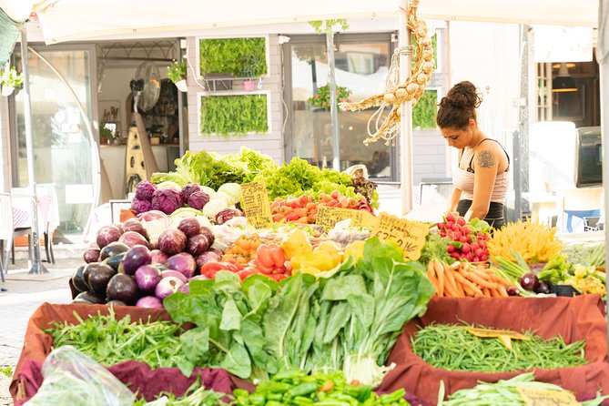 Cesarine: Small Group Market Tour and Dining in Alberobello - Meeting Information