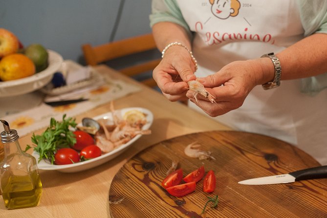 Cesarine: Small Group Market Tour & Cooking Class in Alberobello - Highlights of the Menu