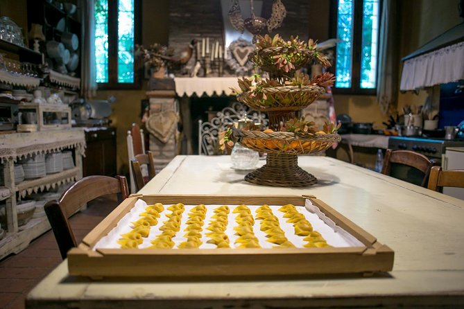 Cesarine: Small Group Pasta and Tiramisu Class in Modena - Unique Customer Experiences