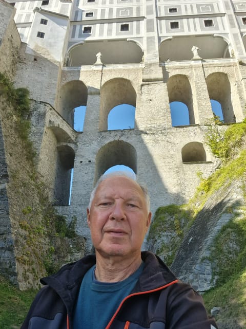 Cesky Krumlov: Day Trip From Prague With Castle Entry - Key Points