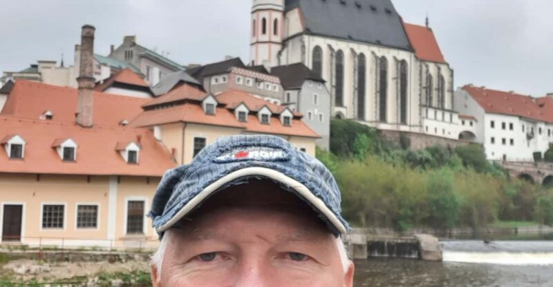 Cesky Krumlov: Day Trip From Prague With Castle Entry - Inclusions and Exclusions