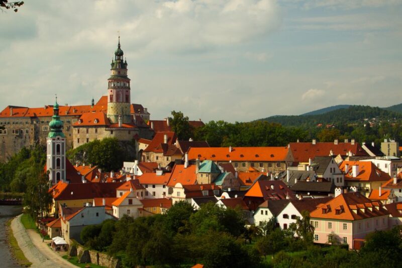 Cesky Krumlov: First Discovery Walk and Reading Walking Tour - Important Information and Requirements