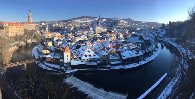 Cesky Krumlov: Private Christmas-Themed Walking Tour - Tour Logistics
