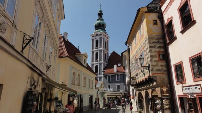 Cesky Krumlov Private Day Trip From Prague - Medieval Architecture of Cesky Krumlov