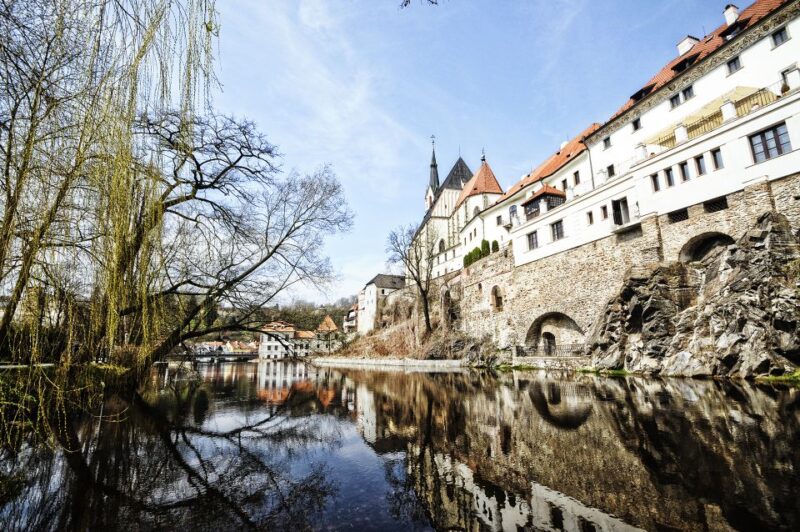 Cesky Krumlov - With Entrance to the Castle - Key Points