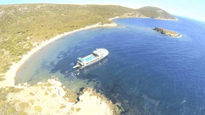 Cesme: Islands and Bays Boat Trip With BBQ Lunch - Onboard Facilities
