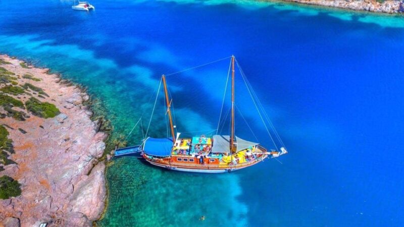Cesme: Small Group Boat Tour With Open Buffet Lunch - Itinerary Details