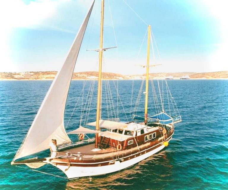 Cesme: Small Group Boat Tour With Open Buffet Lunch - Inclusions