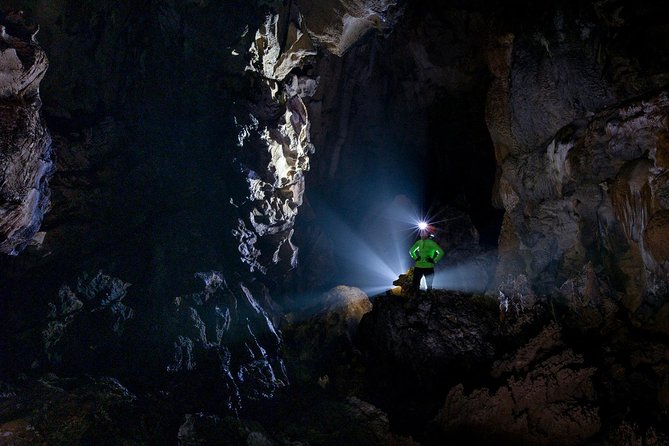 Cha Loi Cave 2 Day 1 Night - Day 1 Itinerary