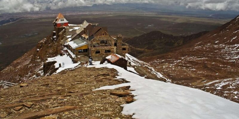 Chacaltaya Mountain and Moon Valley 1 Day Tour - Itinerary